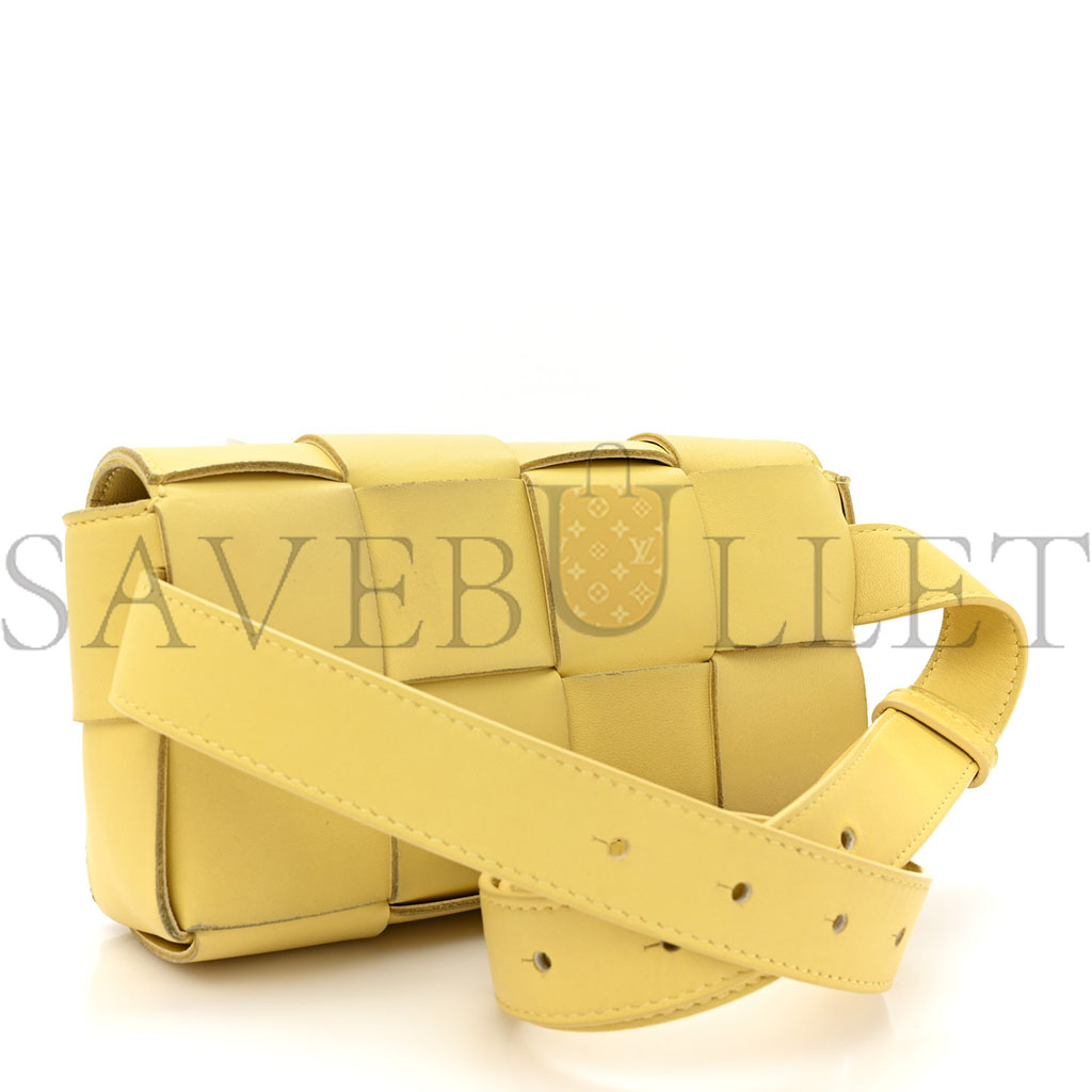 BOTTEGA VENETA NAPPA MAXI INTRECCIO THE BELT CASSETTE BAG BUTTER (18*11*5cm)