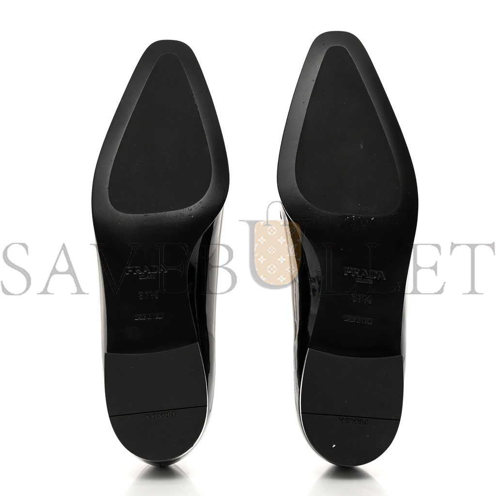 PRADA VERNICE METAL TRIANGLE LOGO POINTED TOE 25MM LOAFERS 37.5 BLACK